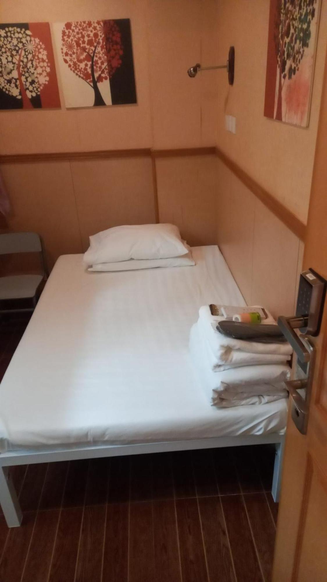 New Garden Hostel Hongkong Zewnętrze zdjęcie